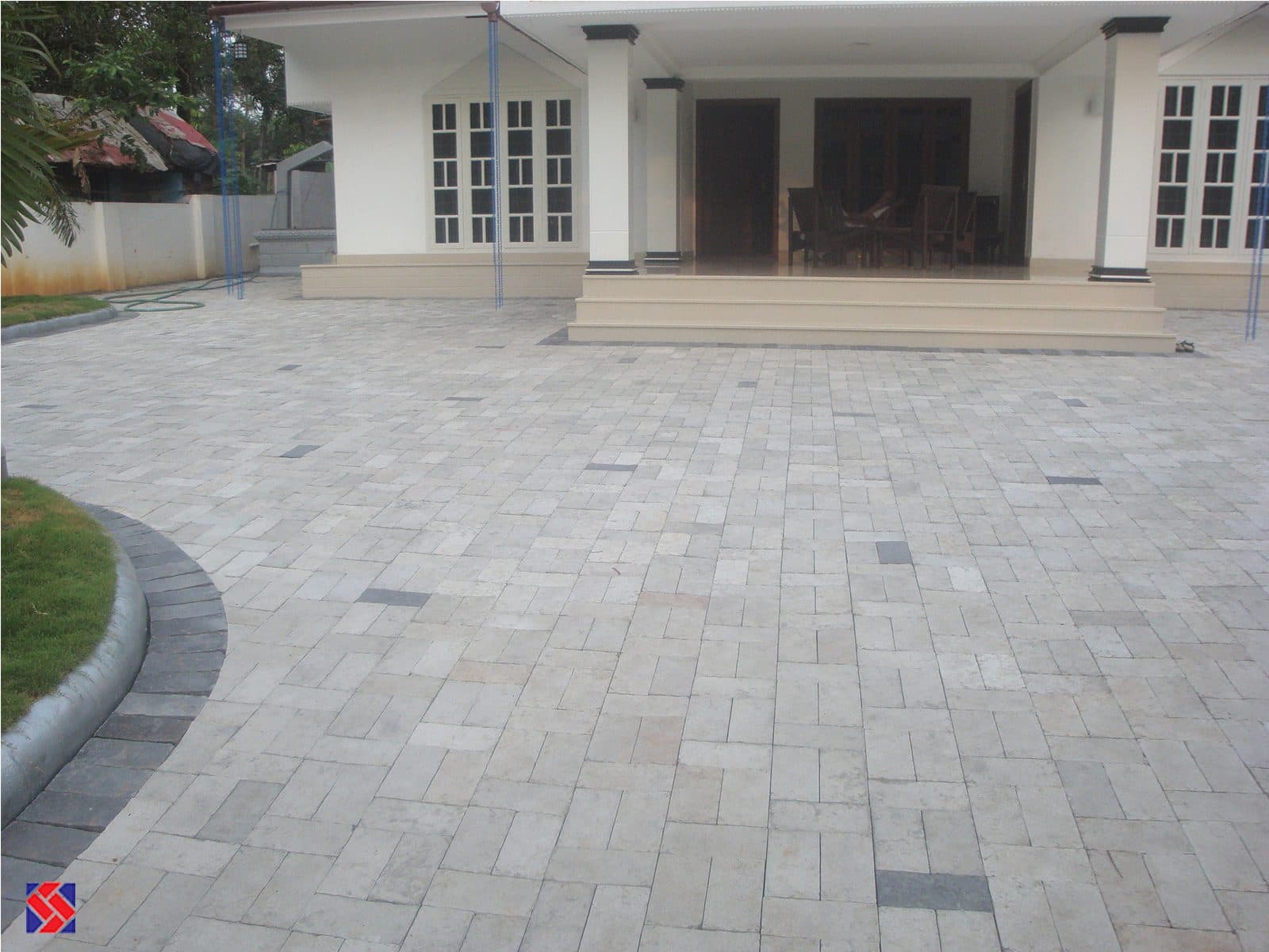 Dutchstone paver, laid