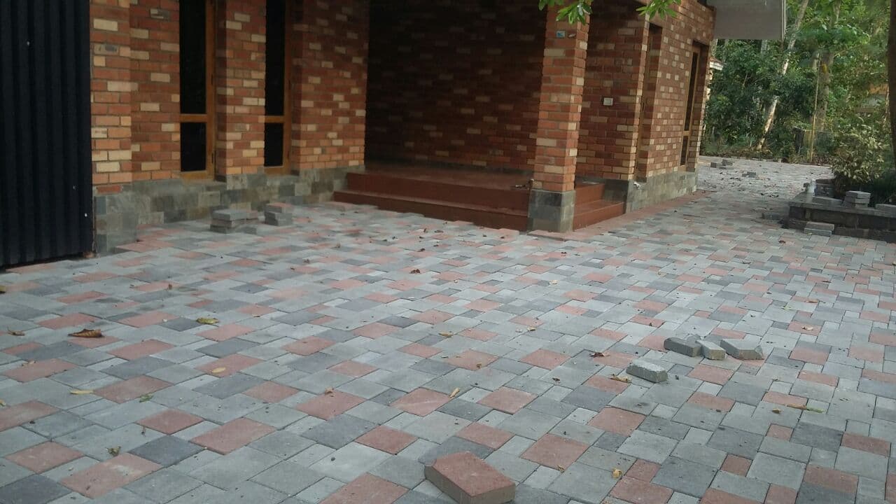 Flexi paver, laid
