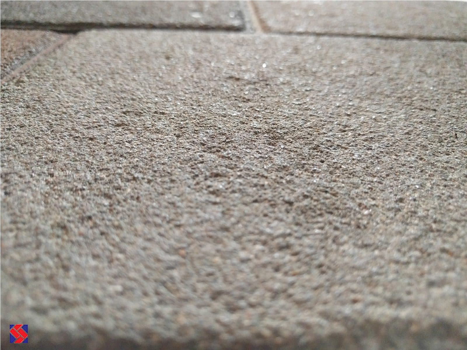 Flexi paver, laid