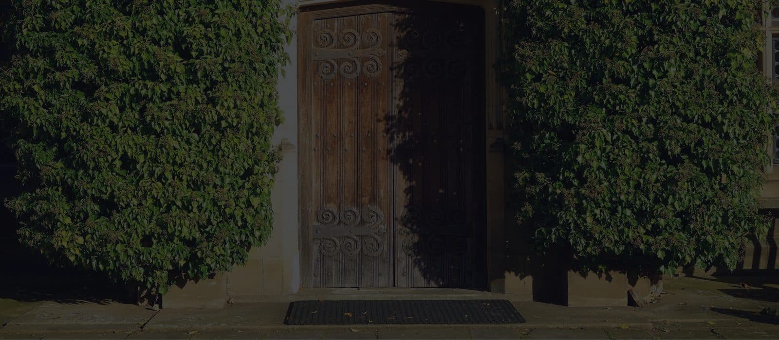 Kerbstone, laid
